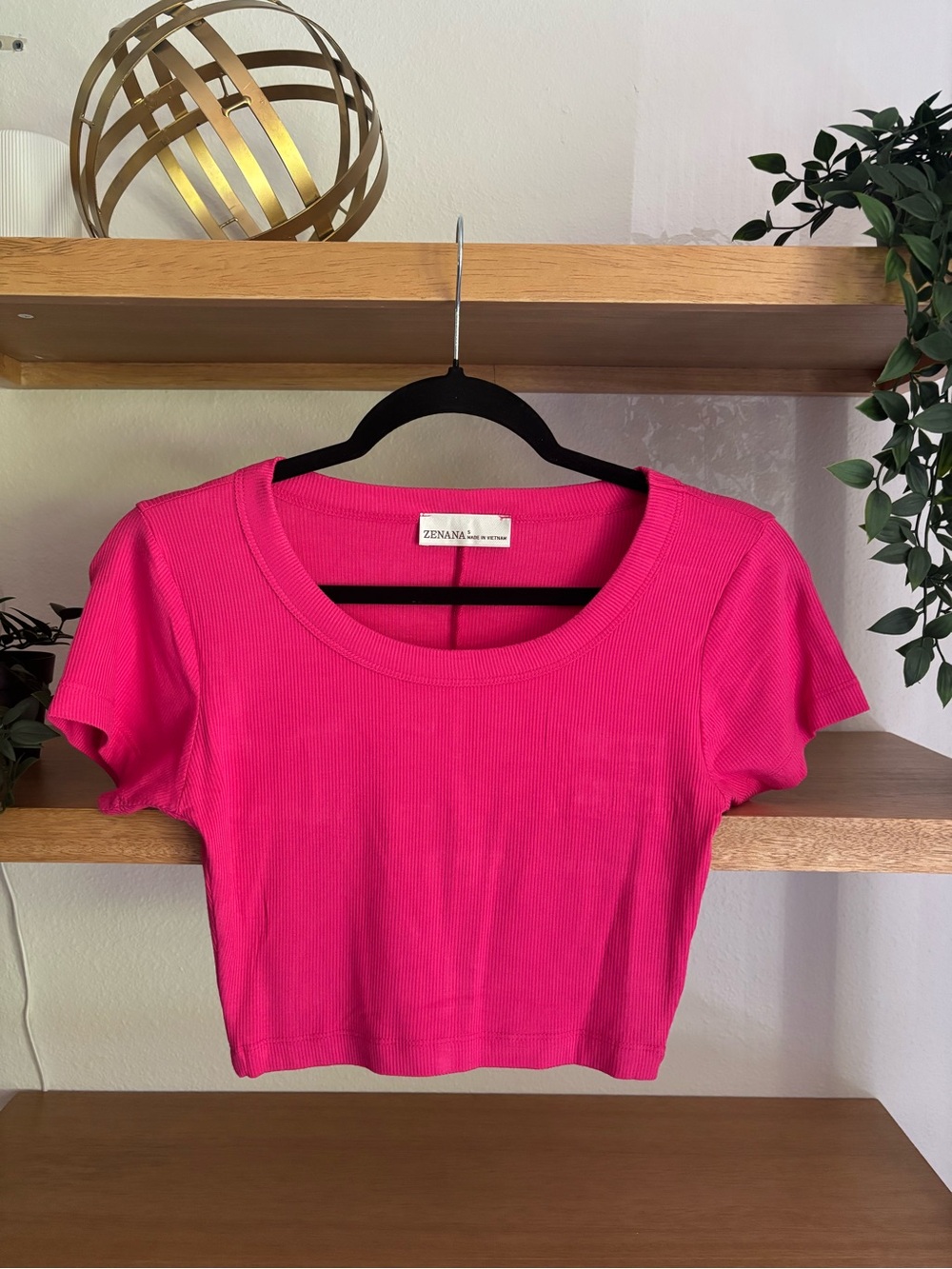 NWOT Zenana Bright Pink Ribbed Scoop-Neck Crop Top